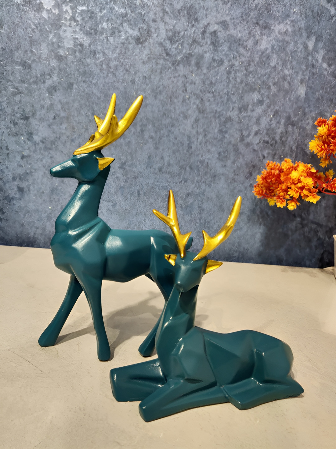 Zart Green Polyresin Matte Living Room Set of 2 Small Showpieces - 5.9 Inches