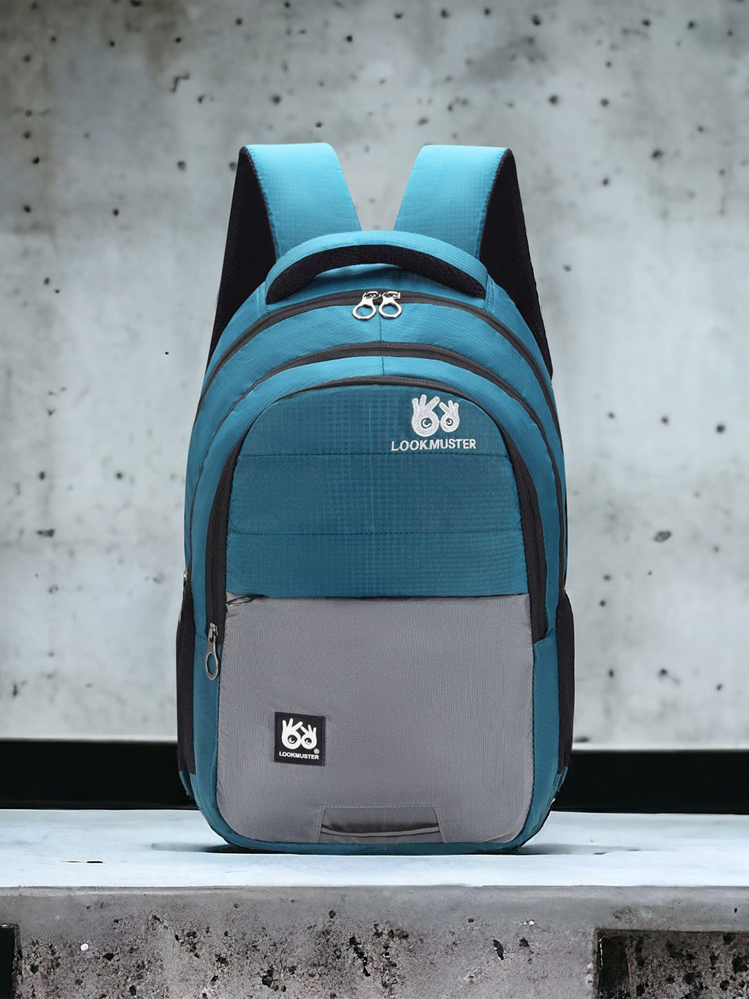 LOOKMUSTER Unisex Medium Solid Padded Backpack
