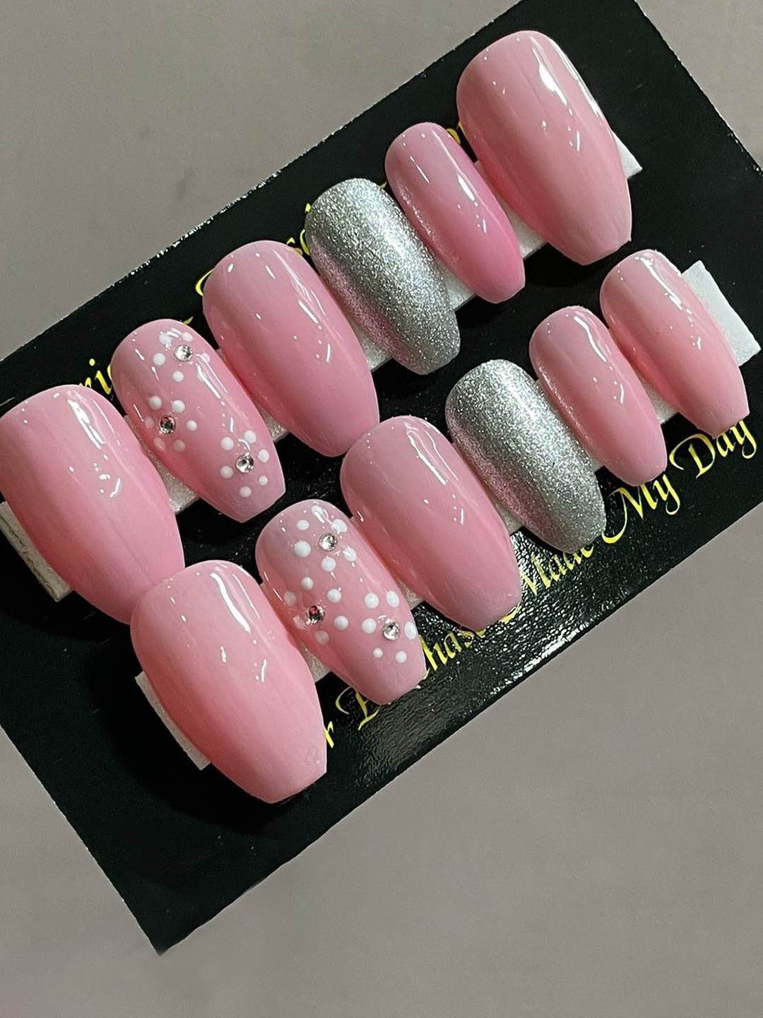 AMOK STORE Set Of 12 Reusable Artificial  Press On Nails & Application Kit - Pink & Silver