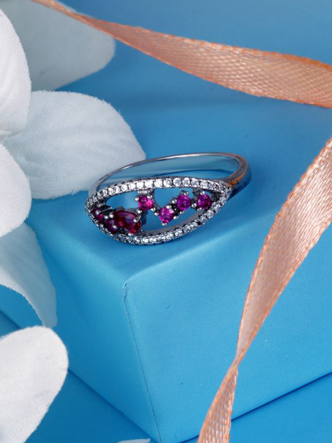 Tuanz Silver Jewelry 925 Sterling Silver Rhodium-Plated Cubic Zirconia-Studded Finger Ring