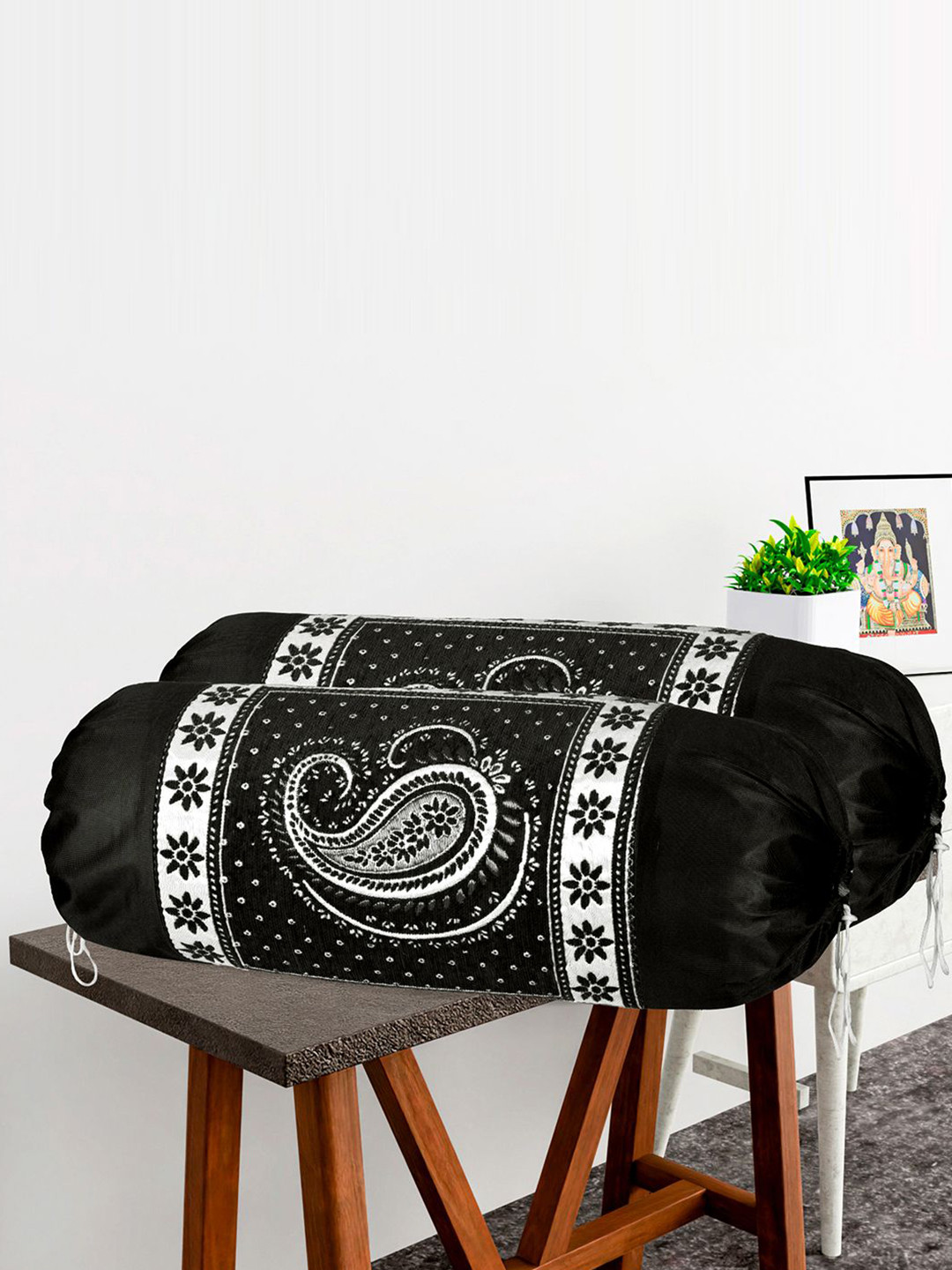 Kuber Industries Black & White 4 Pieces Ethnic Motifs Skin-Friendly Bolster Covers