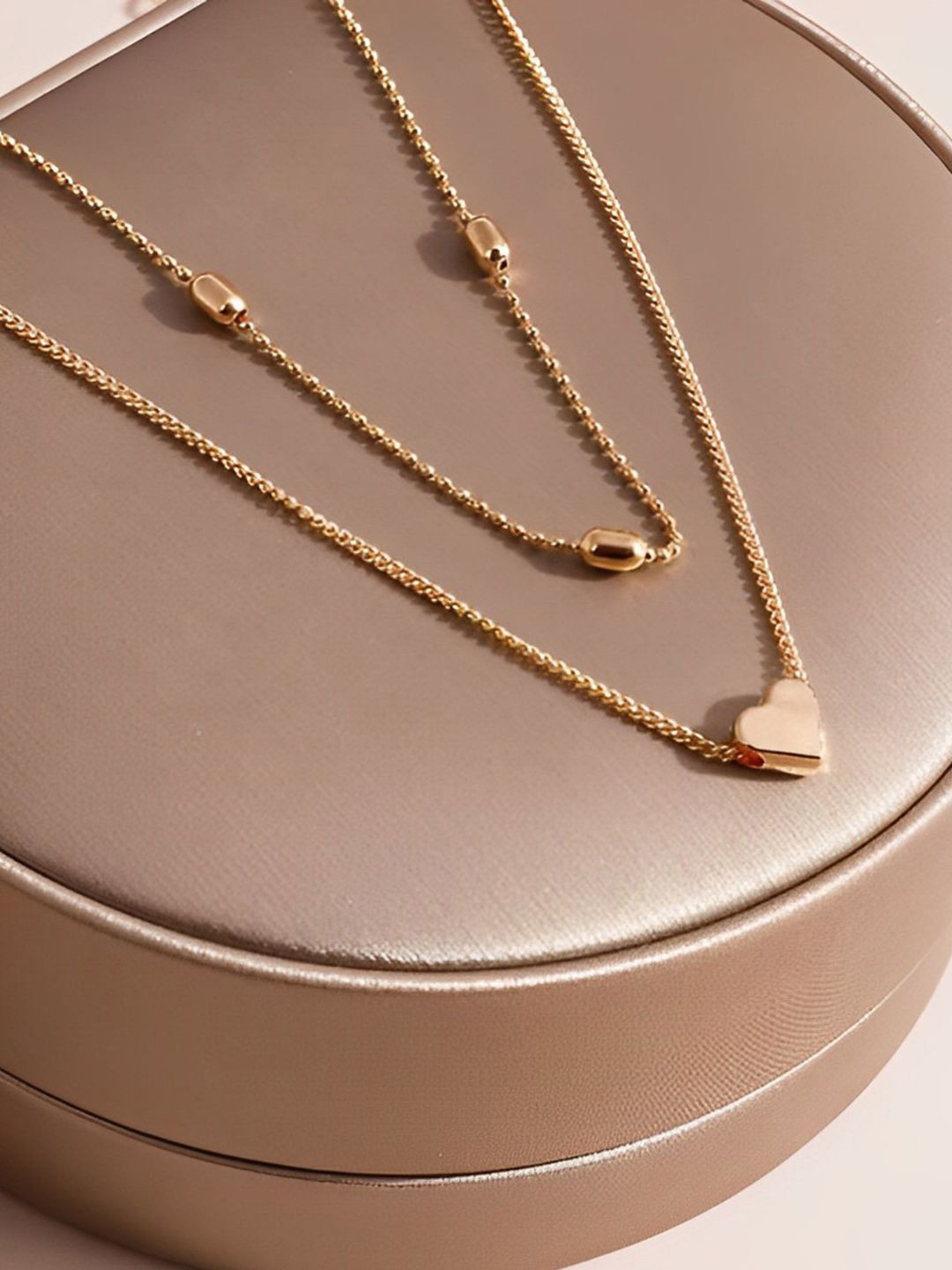 Pinapes Unisex Gold-Plated Lightning Bolt and Heart Layered Minimal Chains