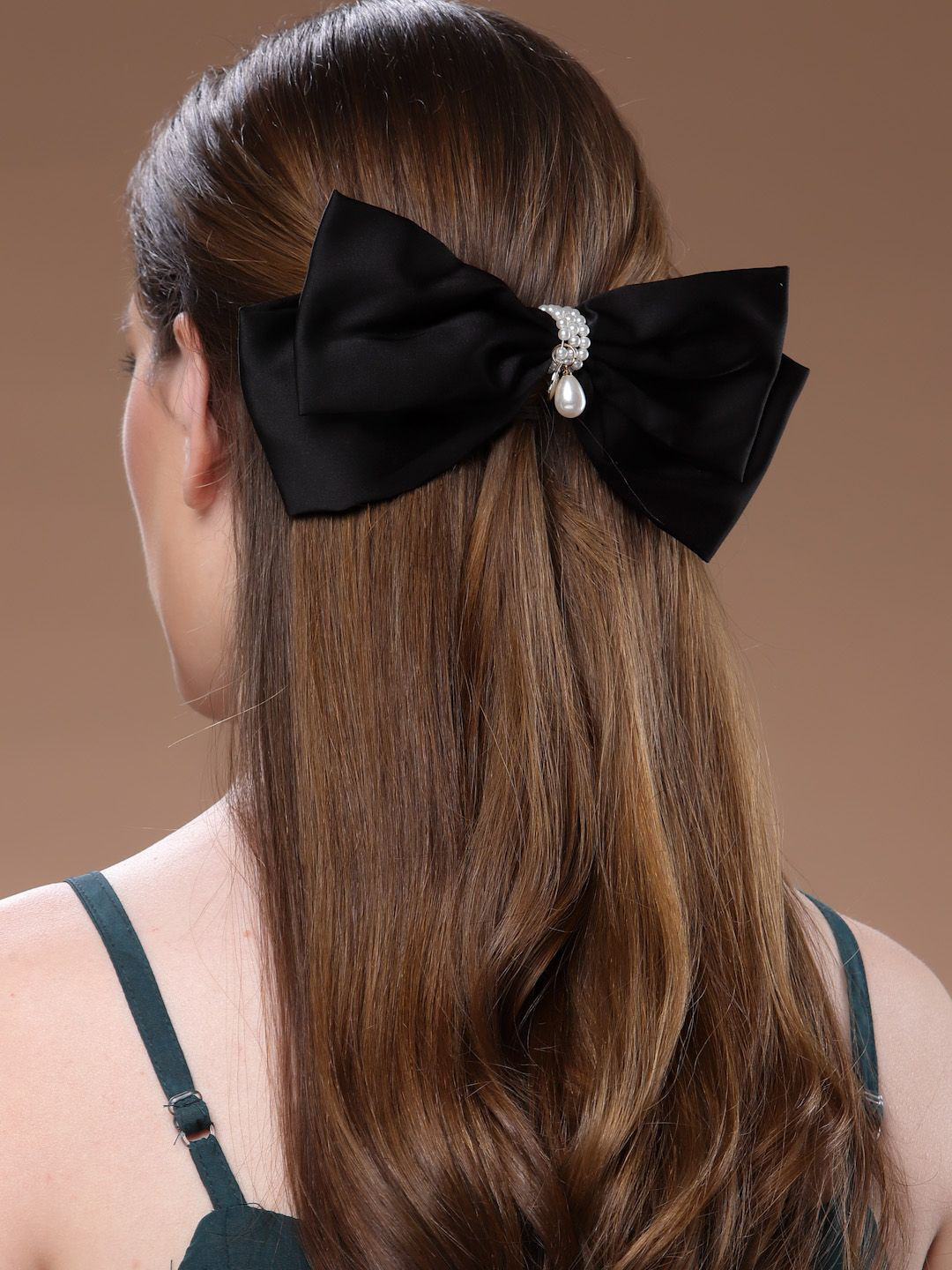 VOGUE PANASH Women Embellished Tic Tac Hair Clip