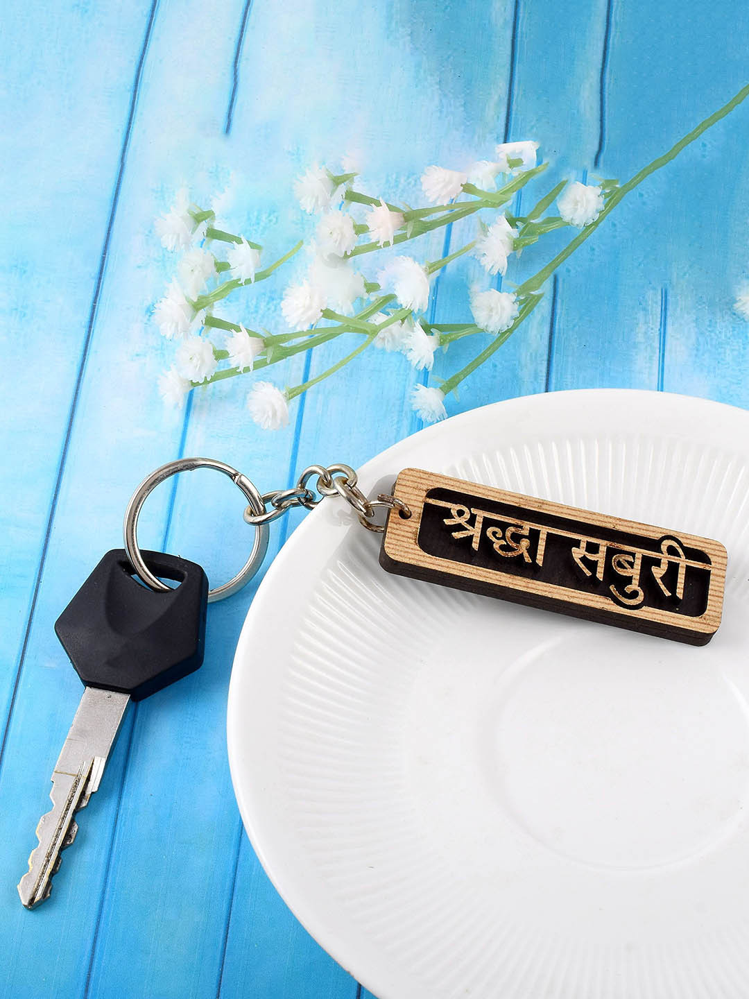 MEMOIR Textured Wooden Shraddha-Saburi KeyChain