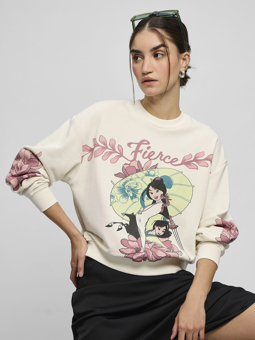 The Souled Store Women Mulan Graphic Printed Pullover Sweatshirt