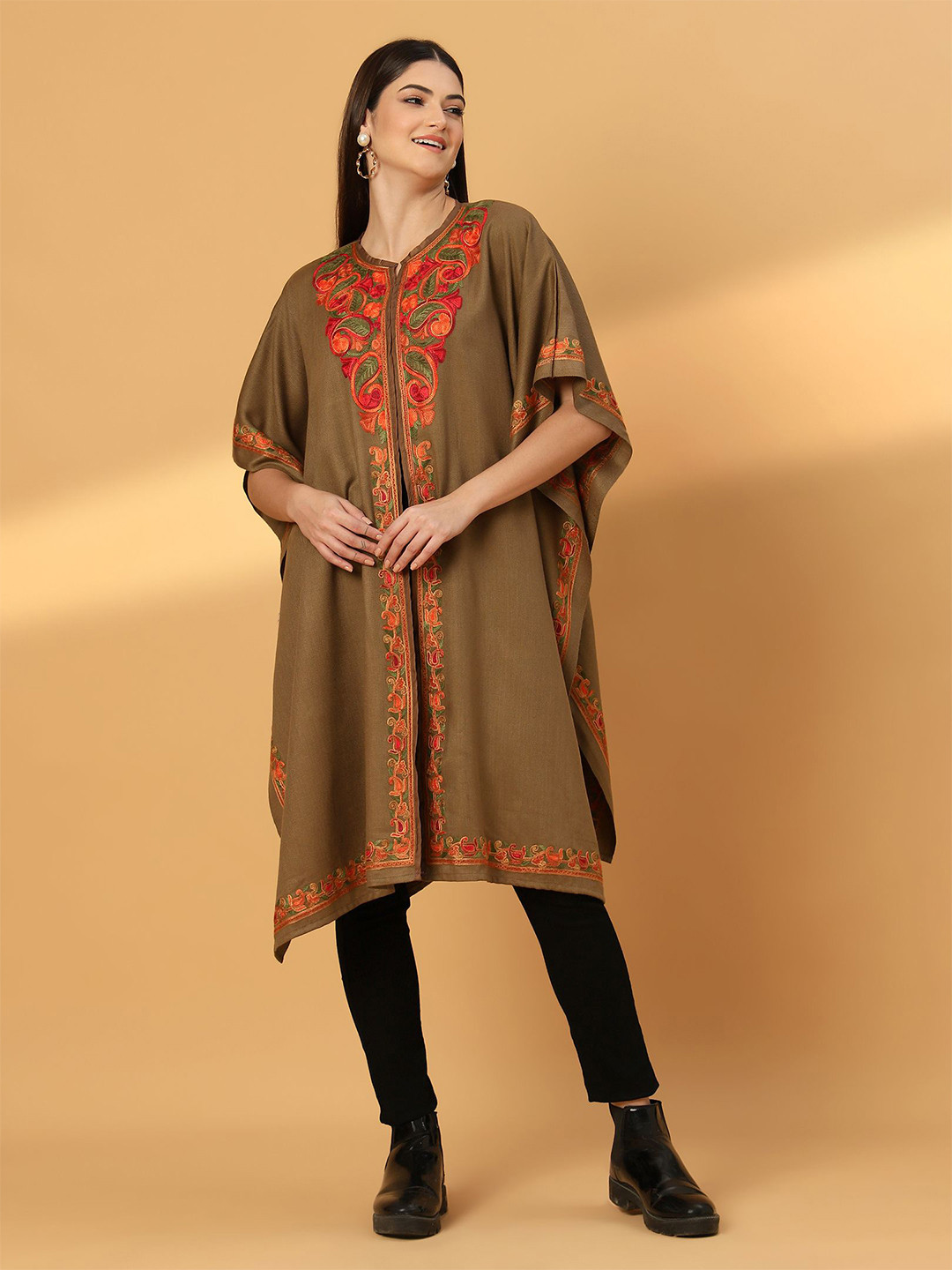 Zamour Paisley Kashmiri Embroidered Open Front Pheran Shrug