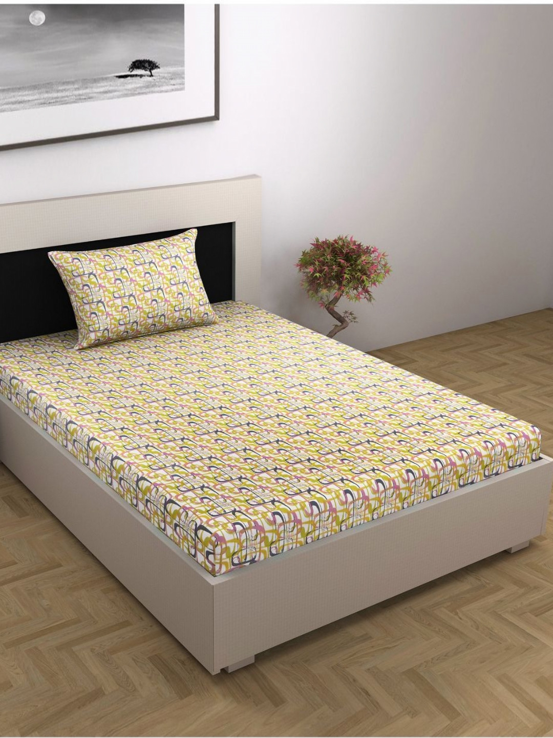 Divine Casa Yellow Abstract Printed Pure Cotton 144 TC Single Bedsheet Set 2.13 m x 1.45 m