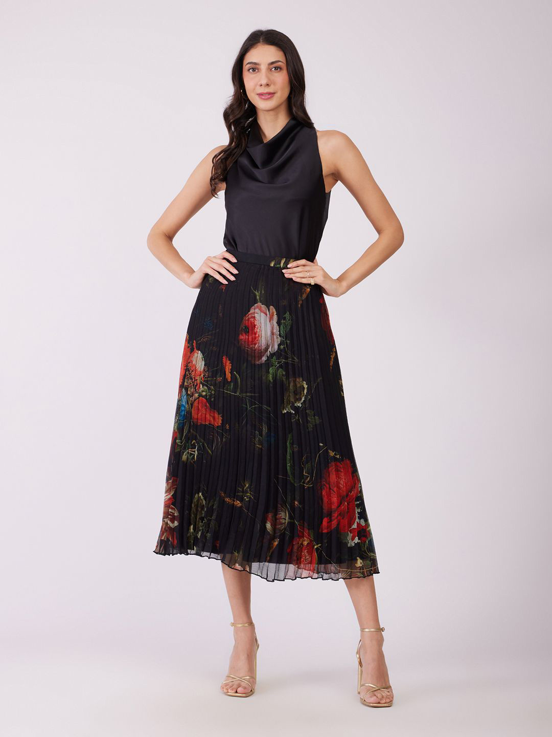 FABLE STREET Women Floral Printed Pleated Maxi Skirt
