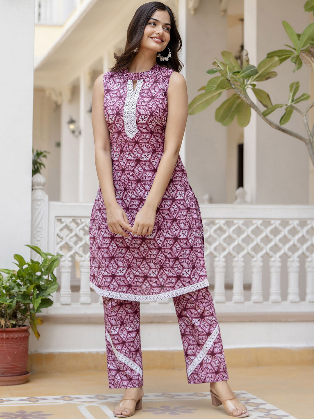 Anouk Purple and white Geometric Printed Thread Work Pure Cotton Kurta with Trouser