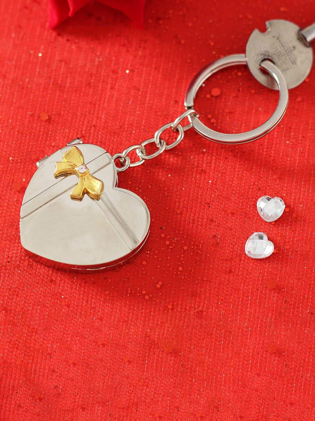 MEMOIR Unisex Textured Heart Shaped Photo Key Chain