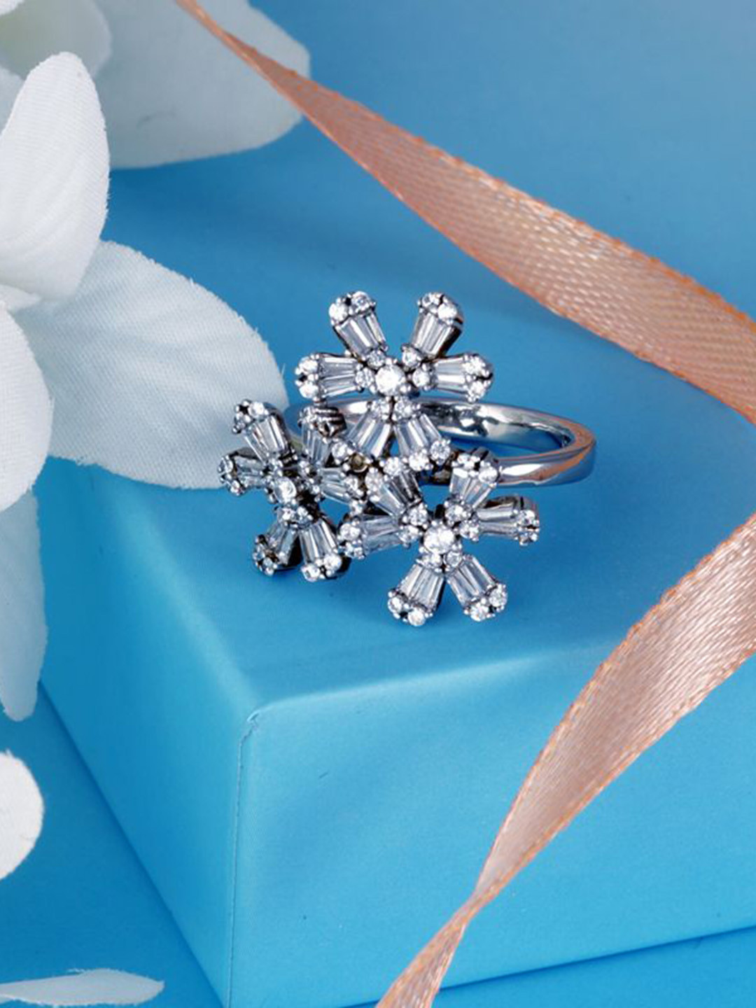 Tuanz Silver Jewelry 925 Sterling Silver Rhodium-Plated CZ -Studded Ethena Flower Ring