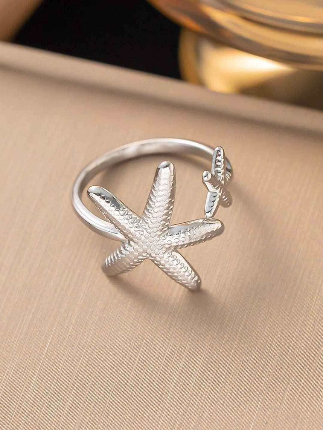 MYKI Silver-Plated Stainless Steel Star Shaped Drop-Dead Adjustable Finger Ring