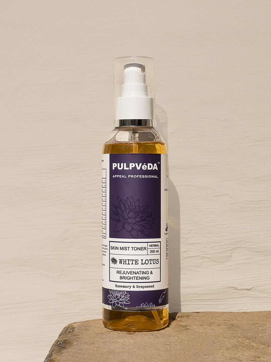 Pulpveda White Lotus Rejuvenating Skin Mist Toner With Rosemary 200 ml