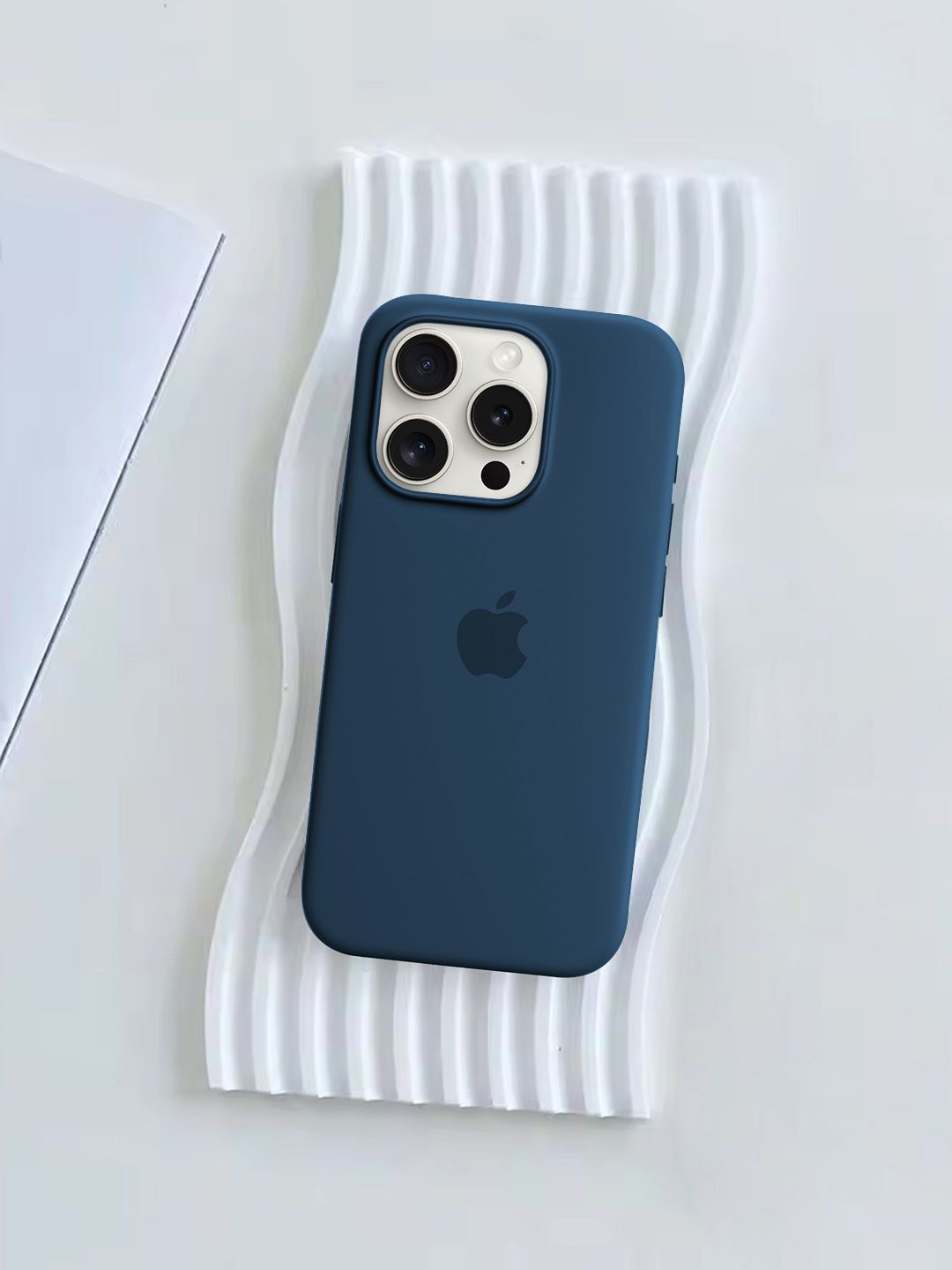 TREEMODA Solid Silicone MagSafe iPhone 15 Pro Back Case Mobile Accessories