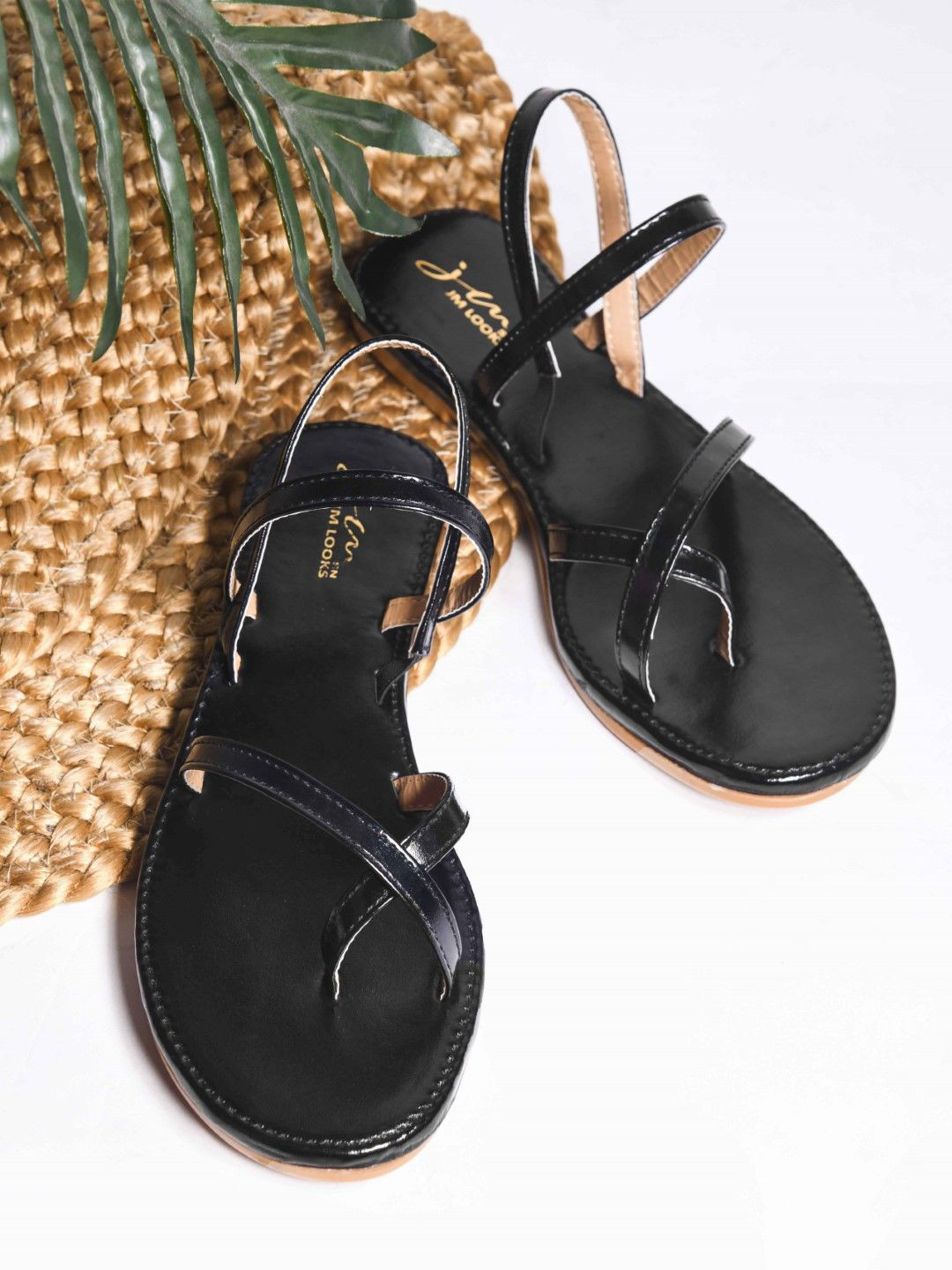 JM Looks Women Round Toe Flats