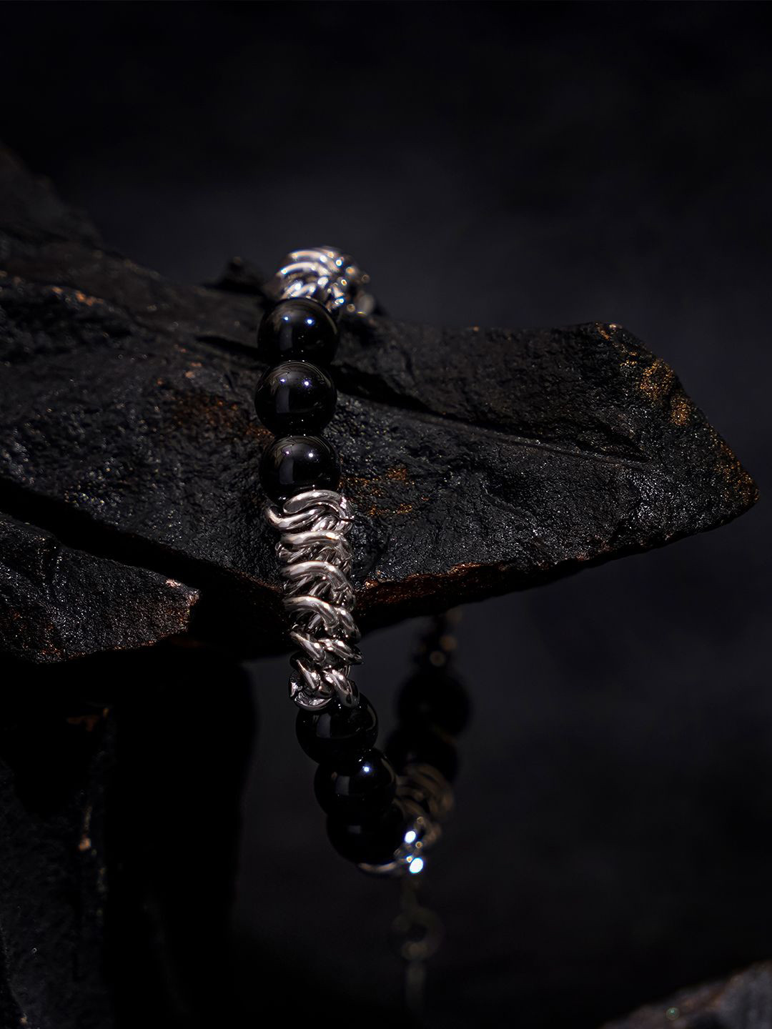 SWASHAA Istan Men Silver-Plated Agate Beaded Wraparound Bracelet