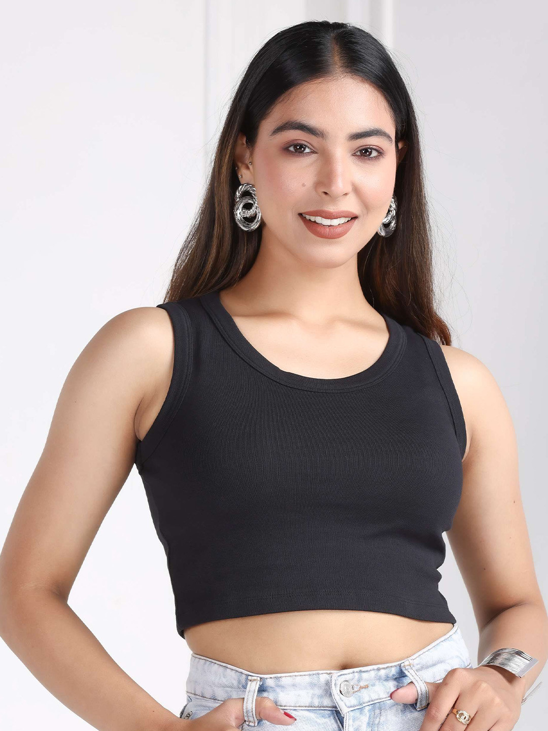 Mlada Round Neck Regular Fit Sleeveless Cotton Ribbed Top
