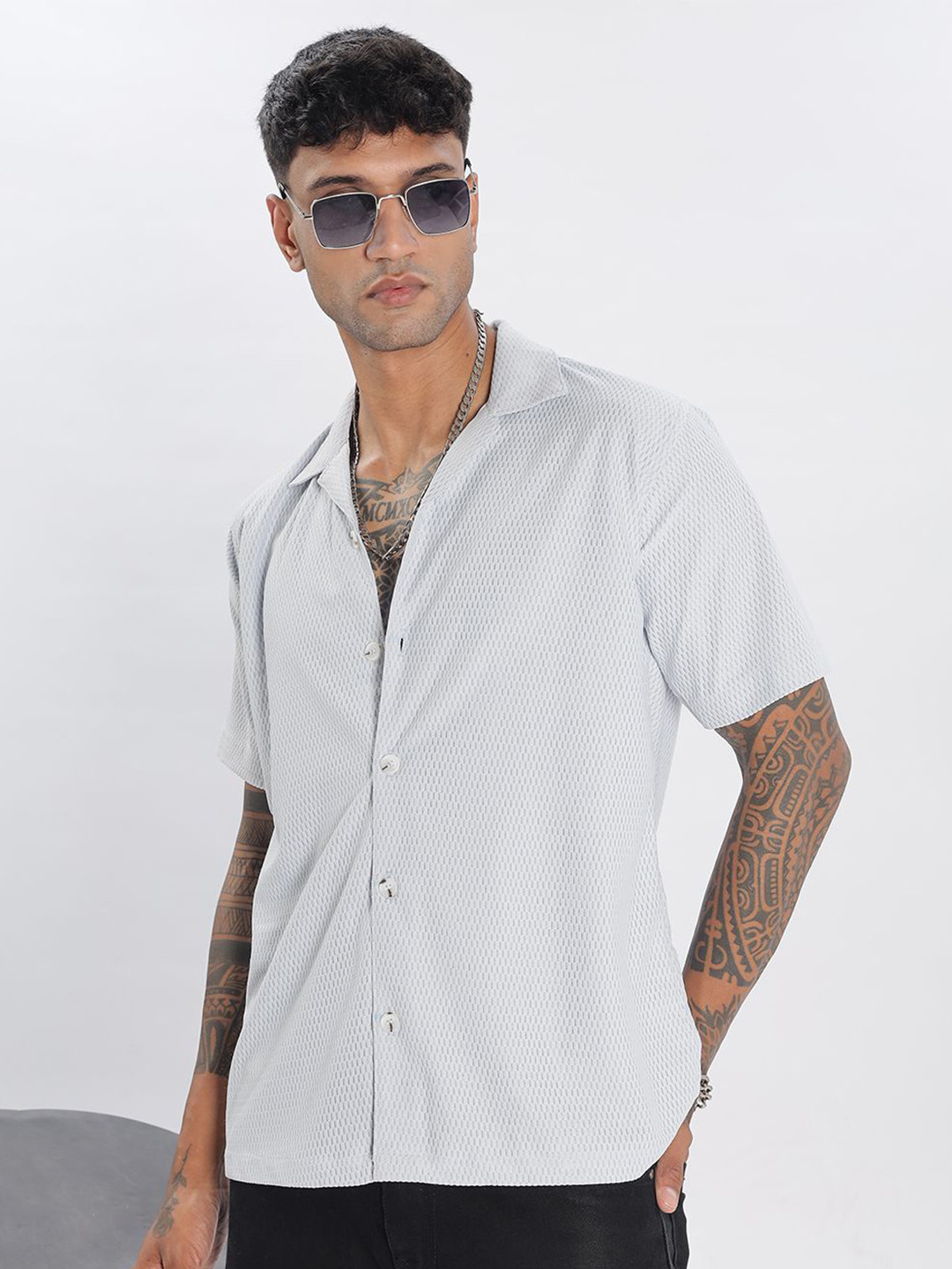 Vestirio Men Relaxed Cuban Collar Textured Relaxed Fit Casual Shirt