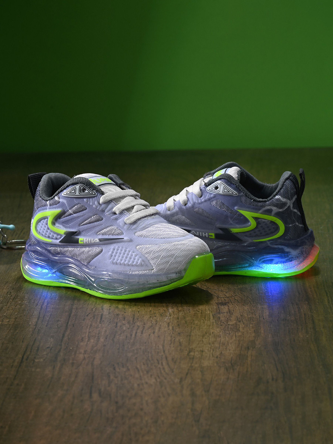 BIRDE Boys Mesh Walking Non-Marking Advanced Chassis LED Sports Shoes