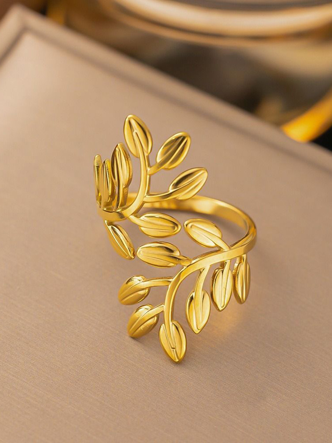 MYKI Gold-Plated Stainless Steel Pretty Finger Ring