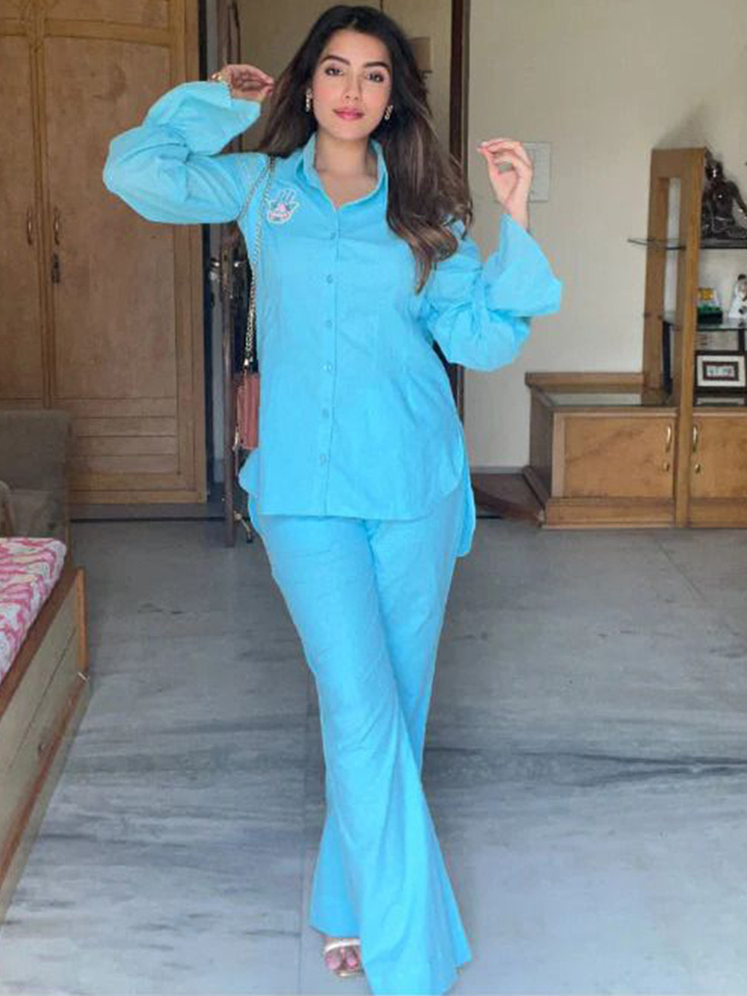 LABEL ADITI HUNDIA Self Design Shirt Collar Long Sleeves Pure Cotton Shirt With Trouser