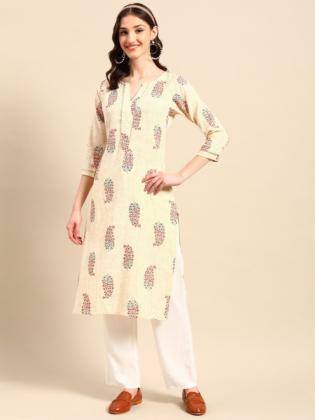 SAHASIKA Paisley Embroidered Gotta Patti Jacquard Straight Kurta