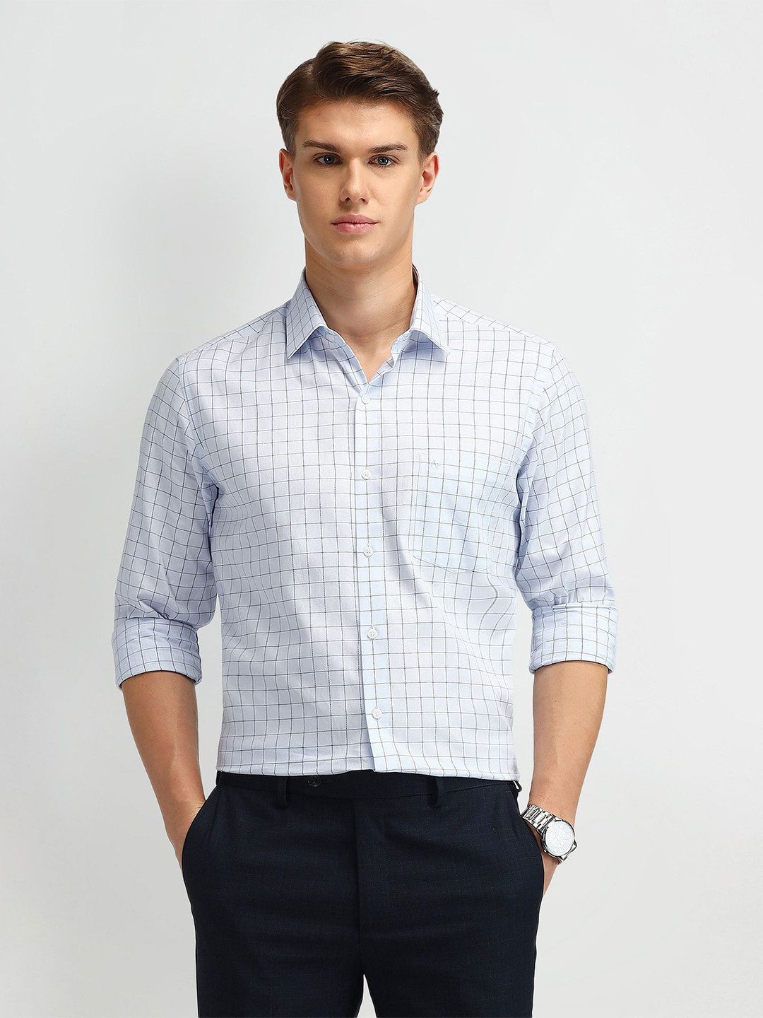Arrow Men Cutaway Collar Gingham Checked Cotton Slim Fit Formal Shirt
