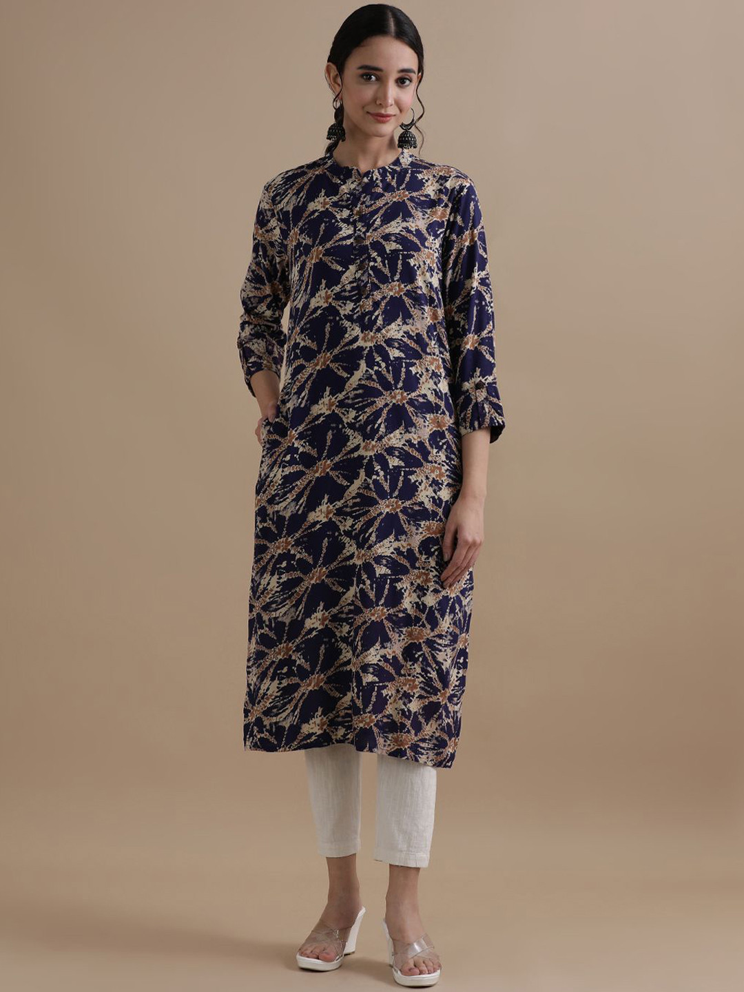 Jaipur Kurti Mandarin Collar Floral Printed Straight Kurta