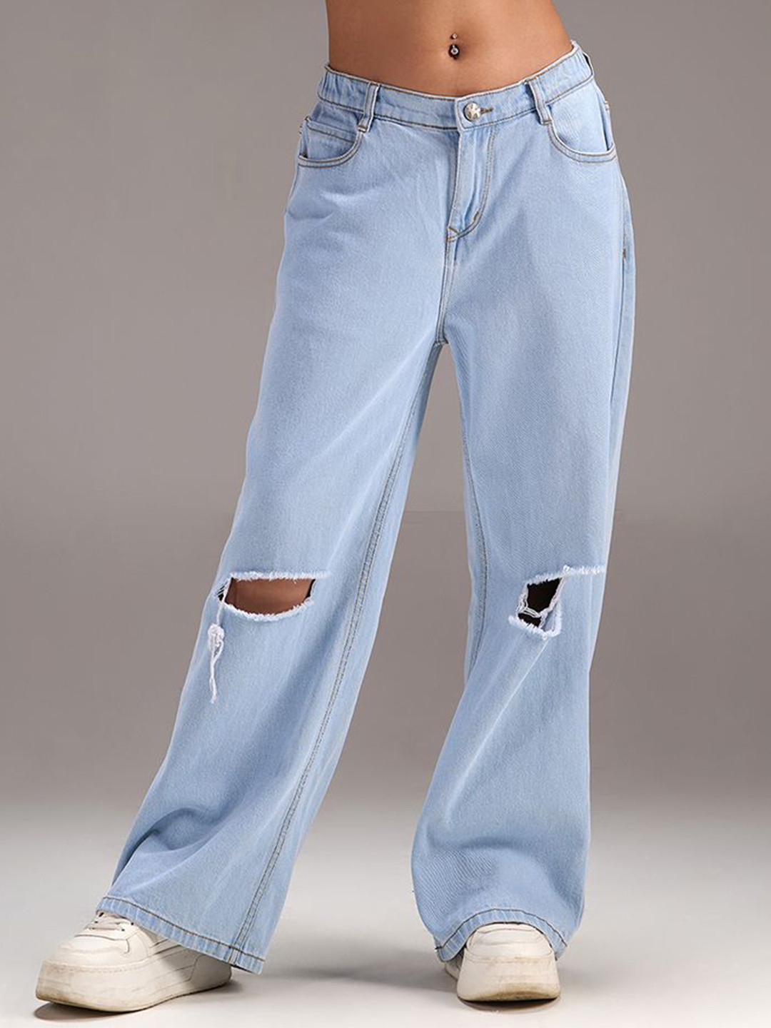 IZF Women Relaxed Fit Jeans