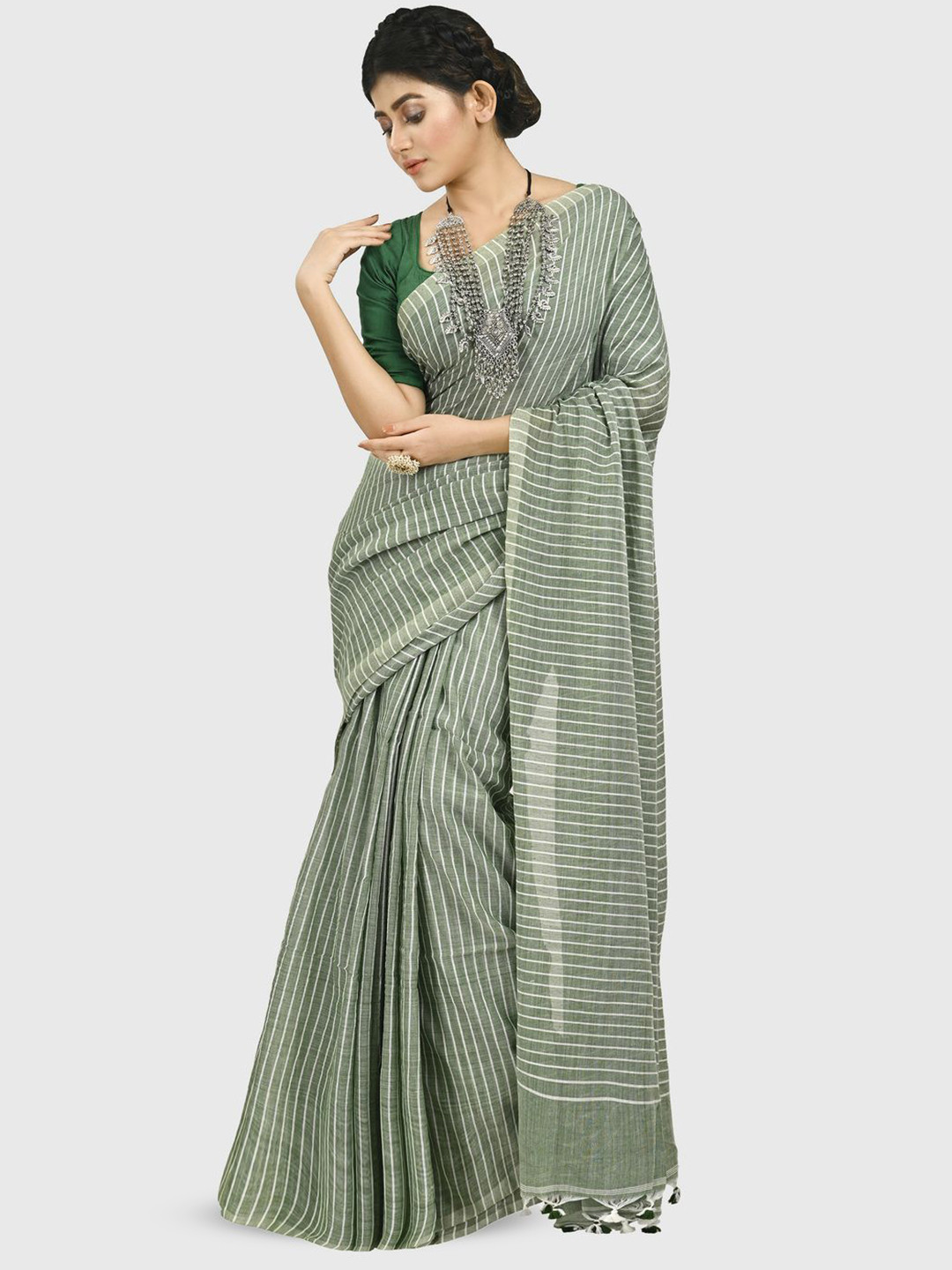 Crochetin Striped Ready to Wear Handloom Saree