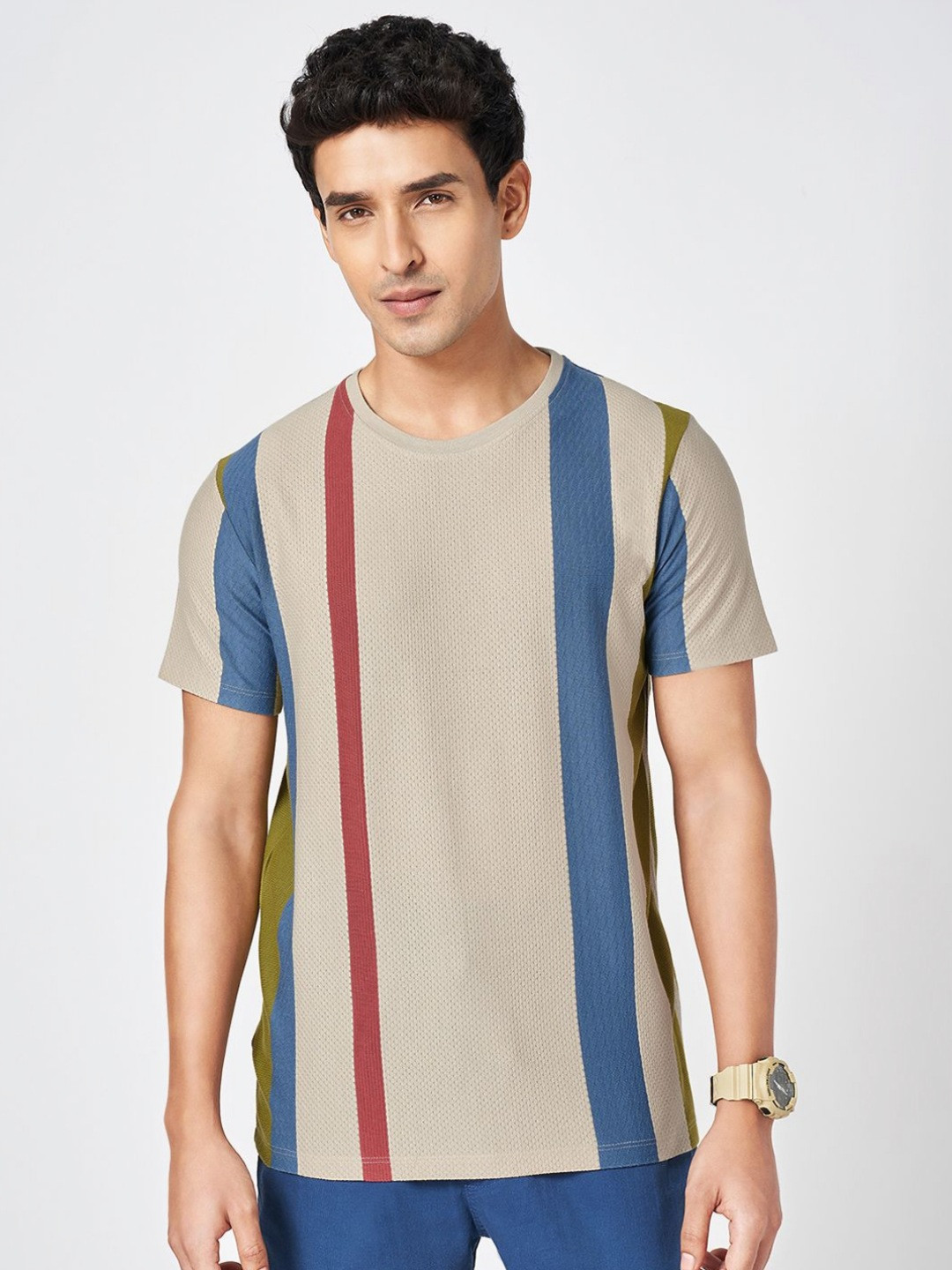 Urban Ranger by pantaloons Men Mandarin Collar Extended Sleeves Pockets Slim Fit T-shirt