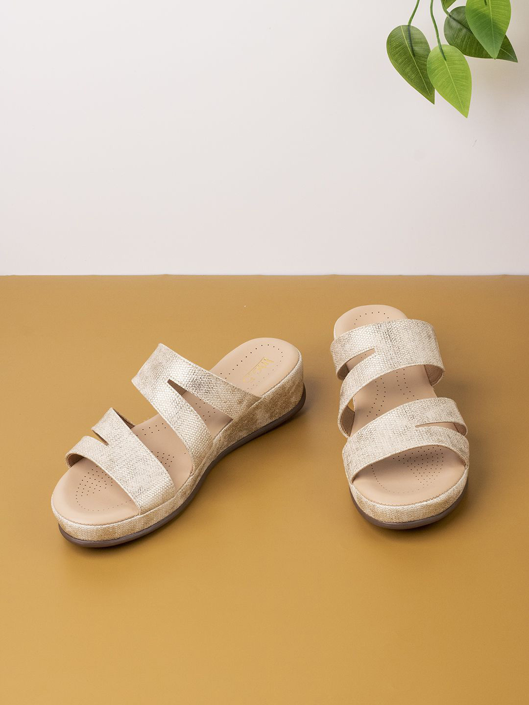 Inc 5 Women Round Toe Slip-On Wedge Heels Sandals