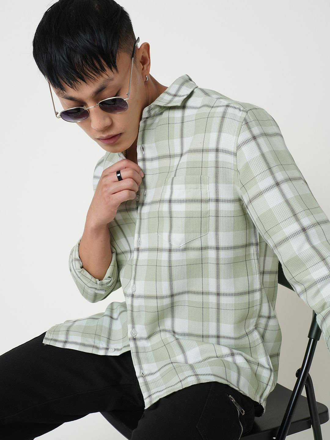 VASTRADO Men Classic Spread Collar Checked Pure Cotton Slim Fit Casual Shirt