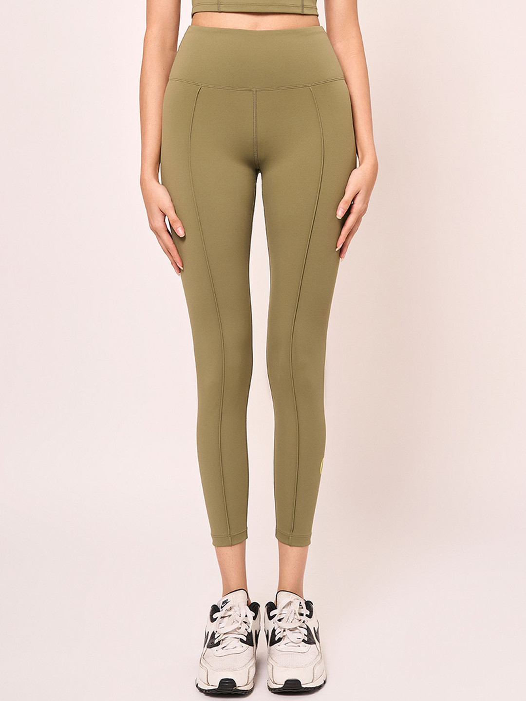 Sanity Women's High-Waist Olive Green Ultra-Soft Flexible Fit Leggings