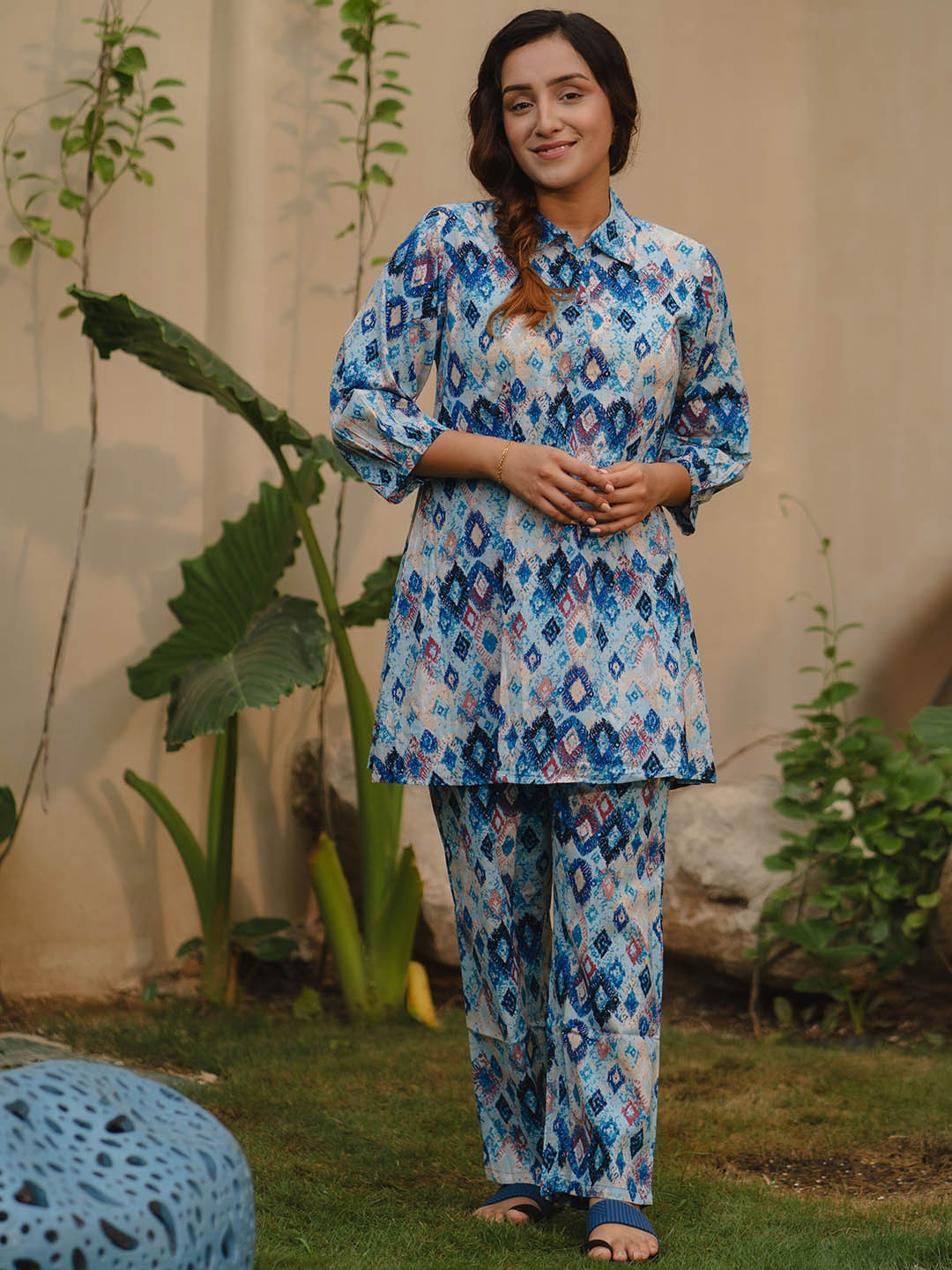 Zeyo Geometric Printed Shirt Collar Three-Quarter Sleeves Top With Trouser