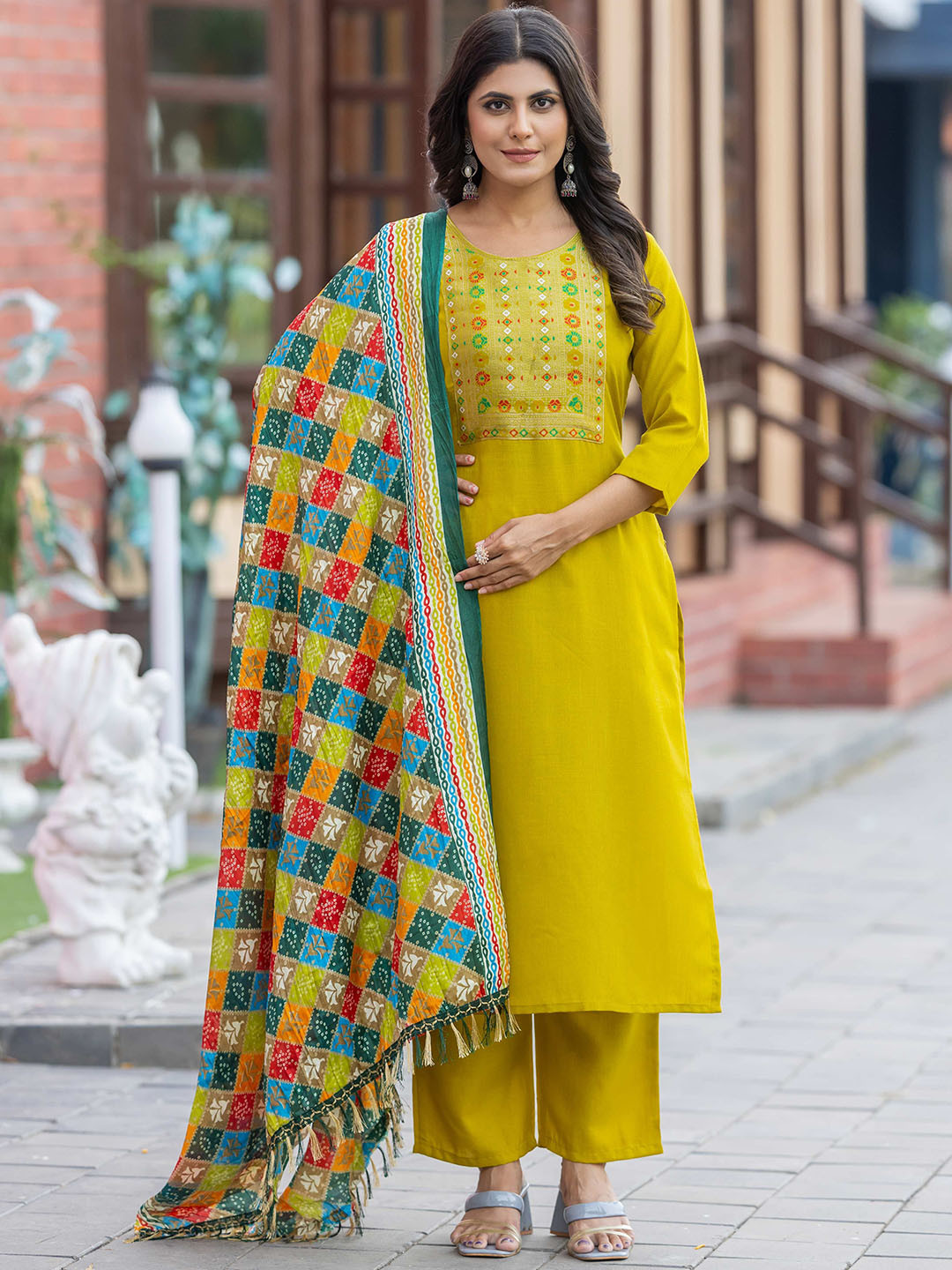 VORHIZA Floral Yoke Design Round Neck Strraight Kurta With Trousers & Dupatta