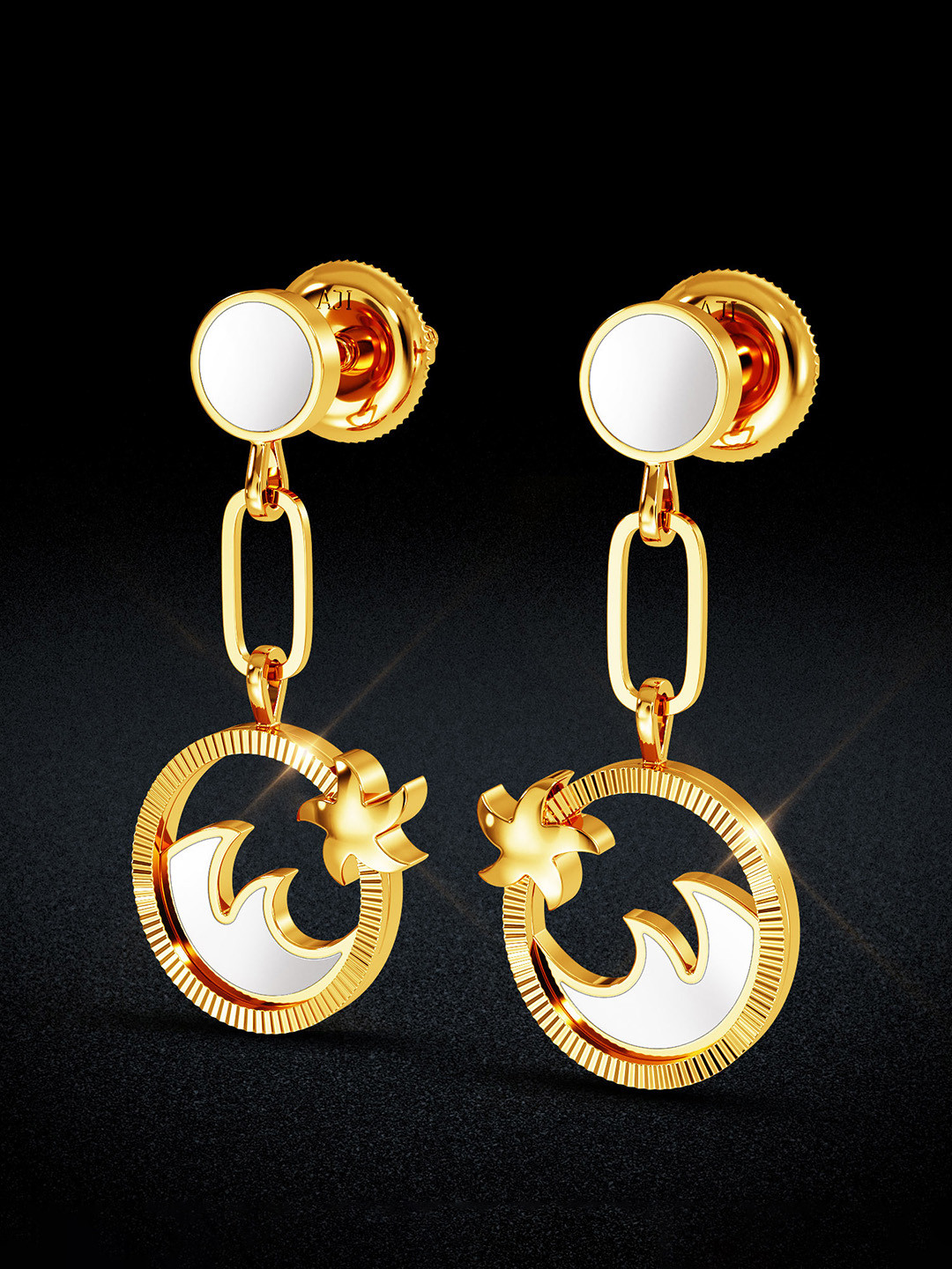 Joyalukkas Yellow Gold 22 Kt Gold Earrings