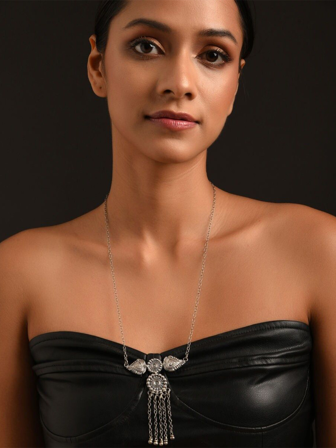 JAYPORE Silver Ethnic Necklace