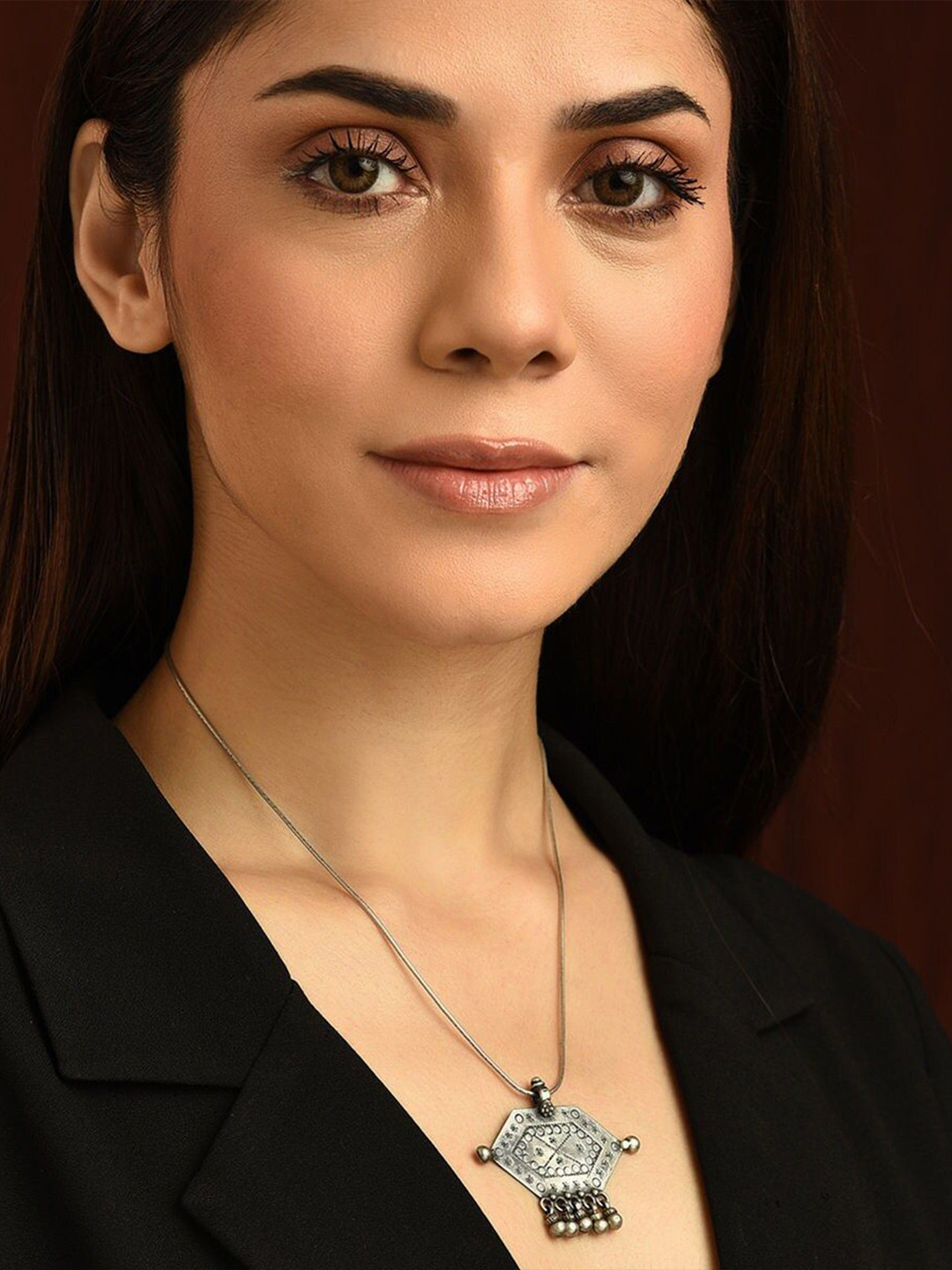 JAYPORE Silver Textured Necklace