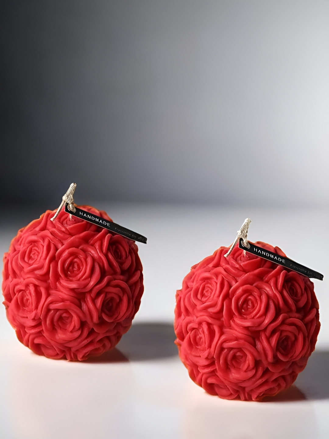 atorakushon Rose Ball Shaped 2Pcs 1 Wick Scented Solid Round Regular Tea Light Candles