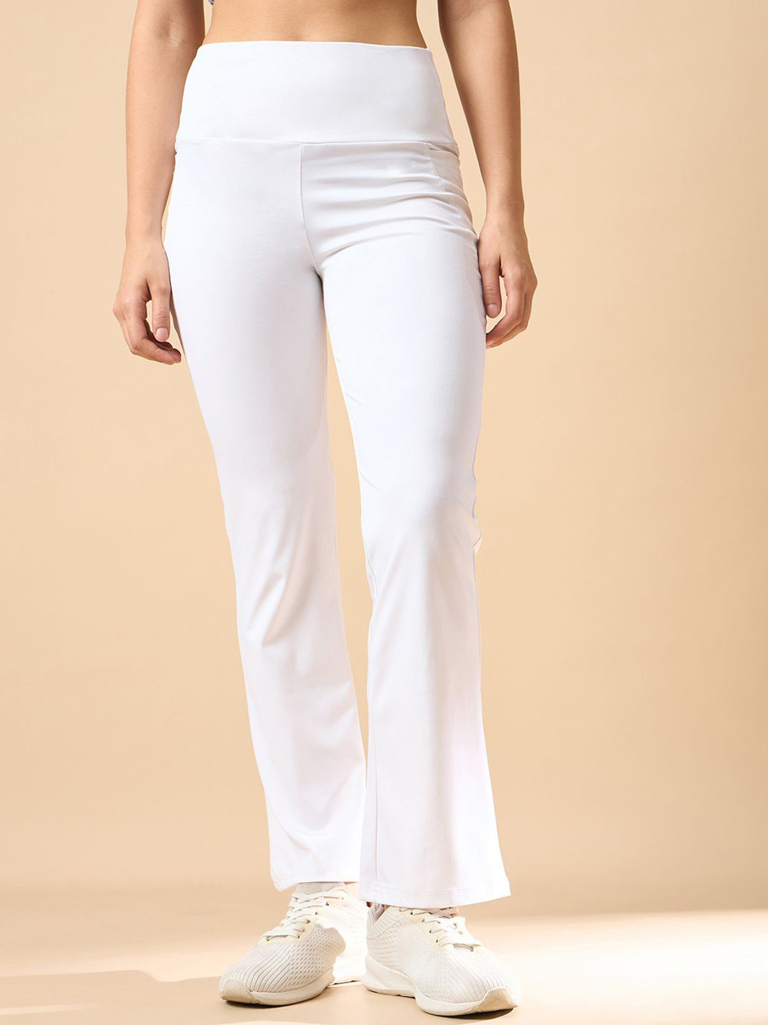 COLOR CAPITAL Women Relaxed-Fit Sports Tights