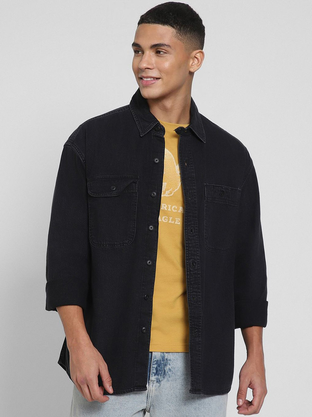 AMERICAN EAGLE OUTFITTERS Men Spread Collar Solid Cotton Casual Denim Jacket
