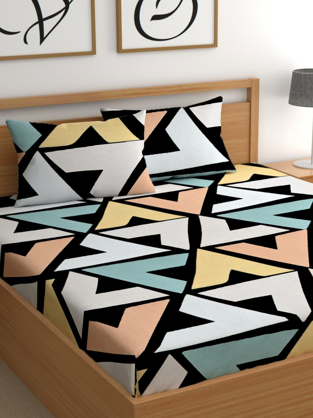 CHHAVI INDIA White & Black Geometric Microfiber 210 TC Queen Bedsheet Set 2.25 x 2.50 Mts