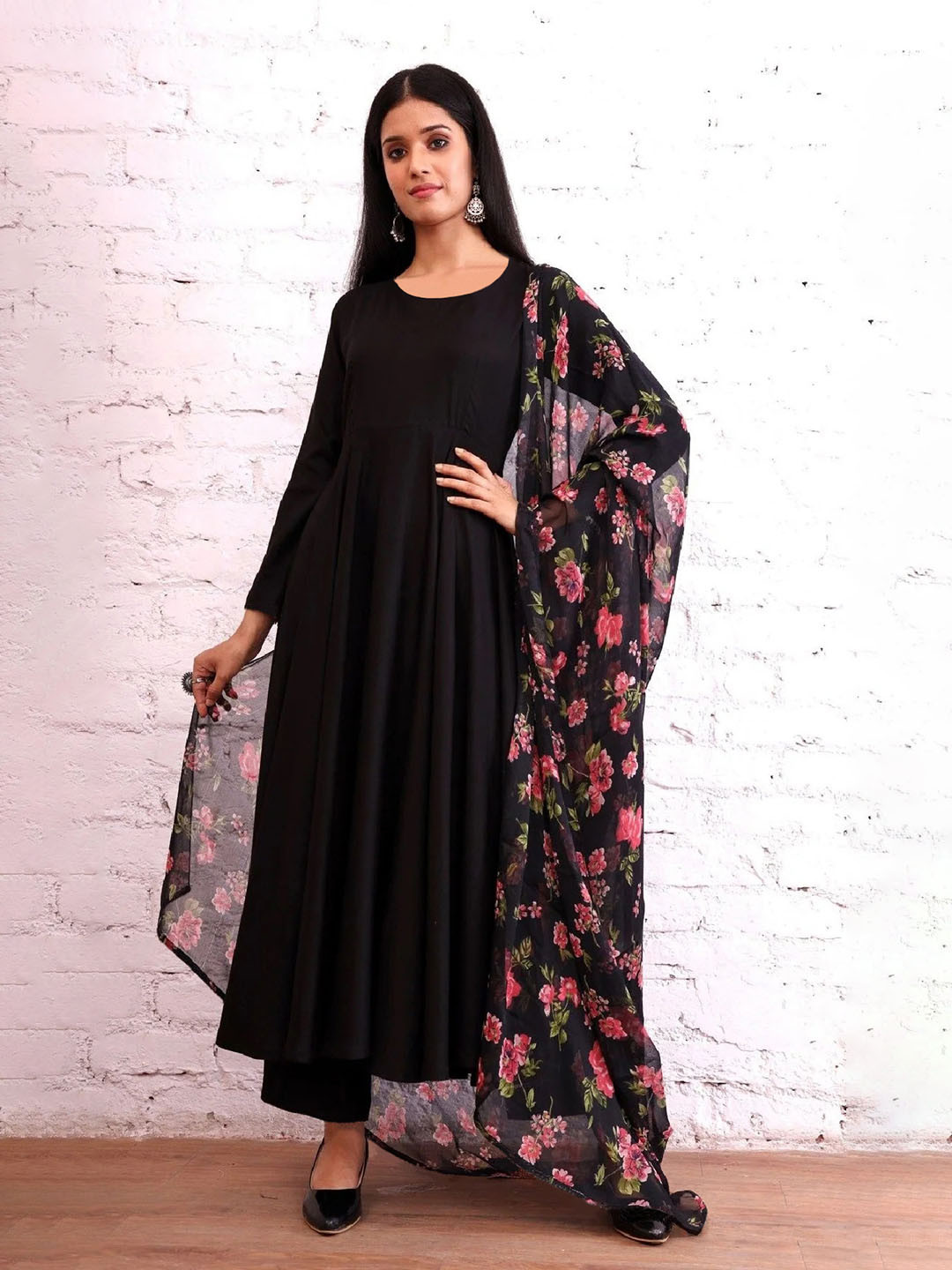 KALINI Women Solid Round Neck Fit & Flare Kurti with Pant & Floral Printed Dupatta Set