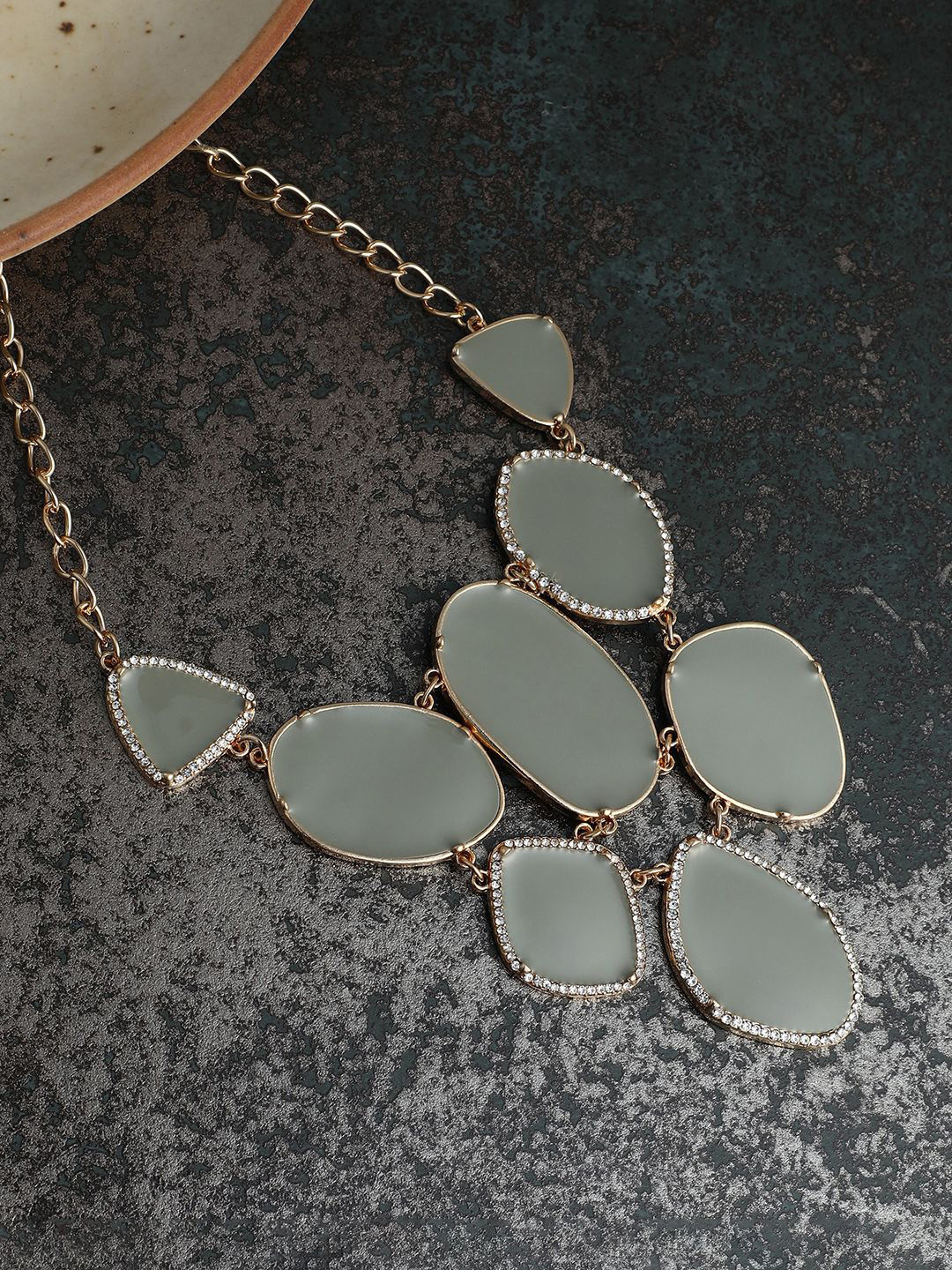 SOHI The Marcia Gold-Plated Necklace