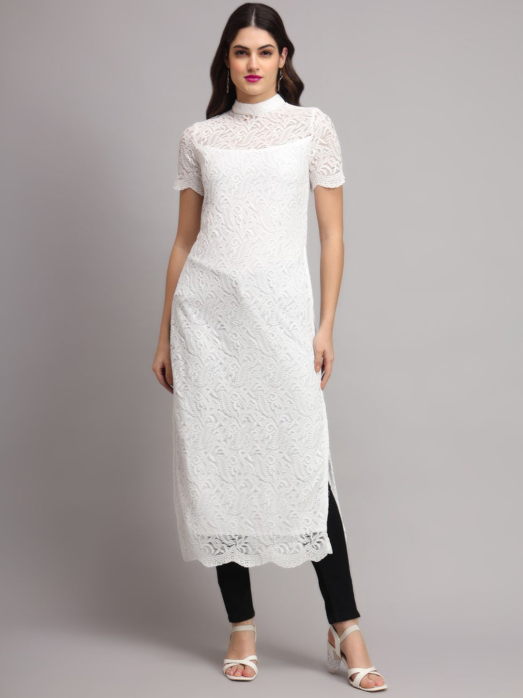 Ojjasvi Floral Embroidered Cold-Shoulder Sleeves Net Regular Straight Kurta