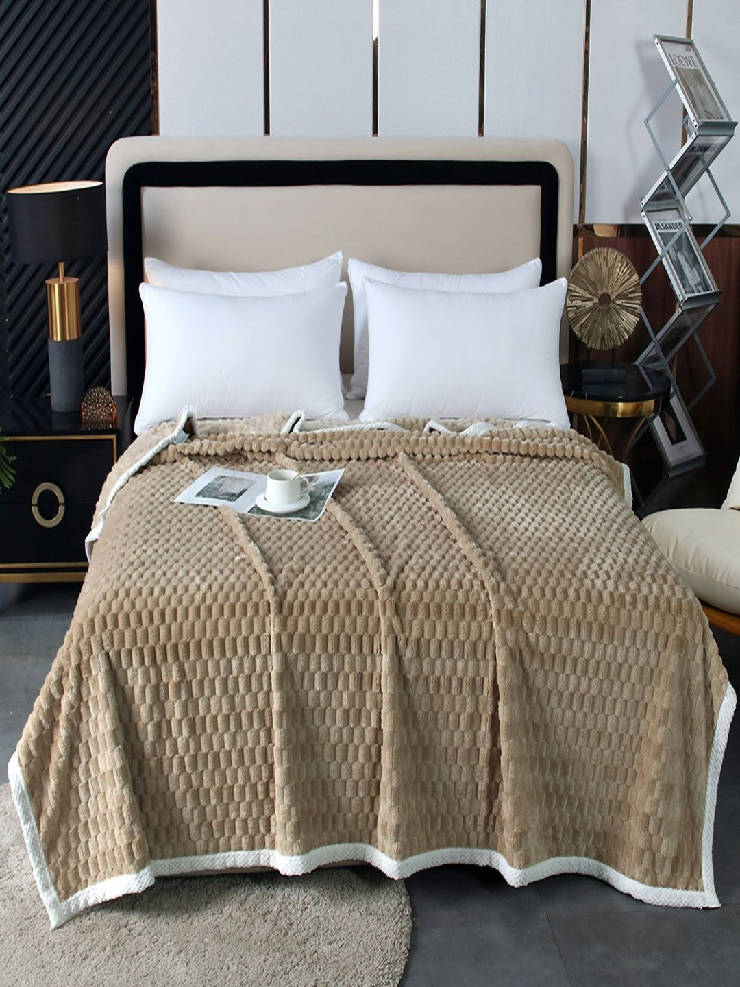 JC HOME Khaki & White AC Room 300 GSM Double Bed Blanket