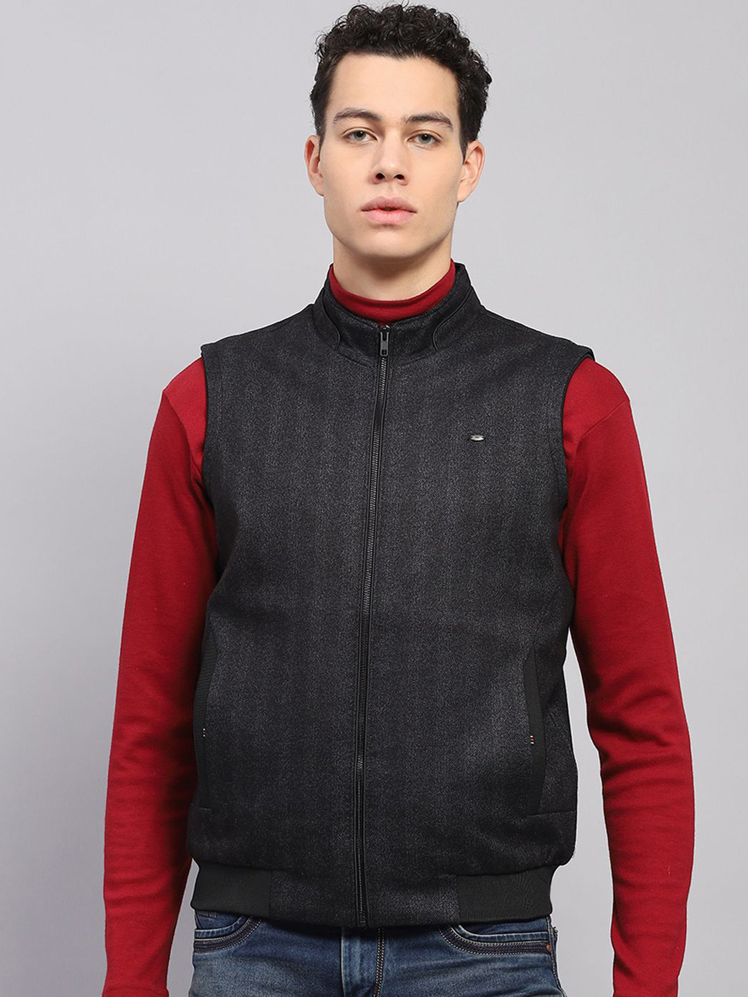 Monte Carlo Men Mock Neck Sleeveless Jacket