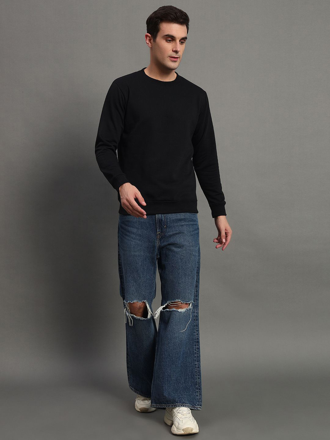 RISS Men Round Neck Long Sleeves Sweatshirt