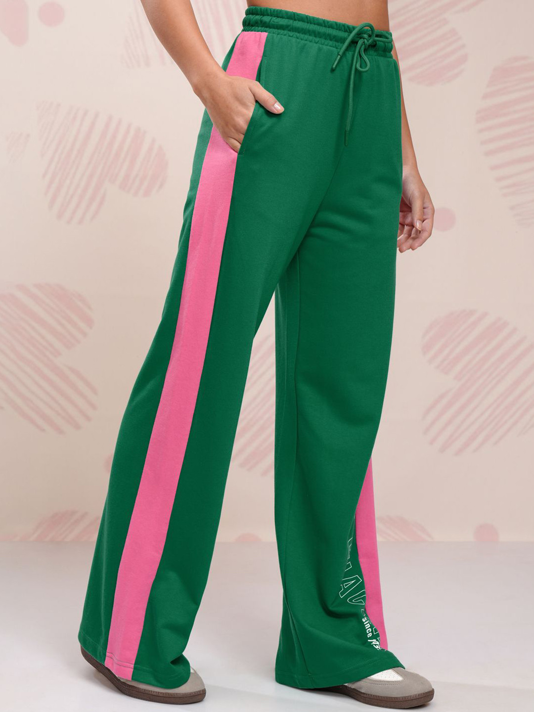 Tokyo Talkies Disney Women Donald Duck Printed High-Waisted Wide Leg Trouser